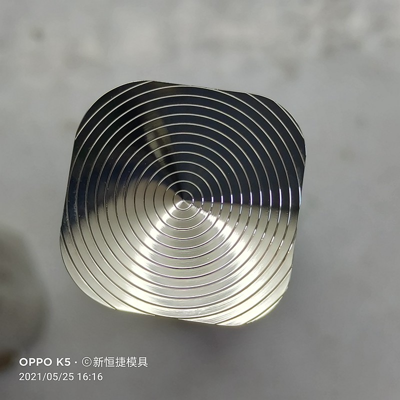 燈罩糢具2