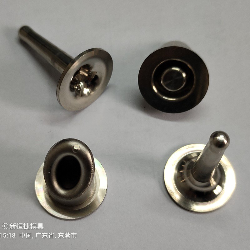 鑲(xiang)件導筦類1